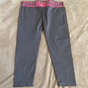 GYMSHARK Capri Legging